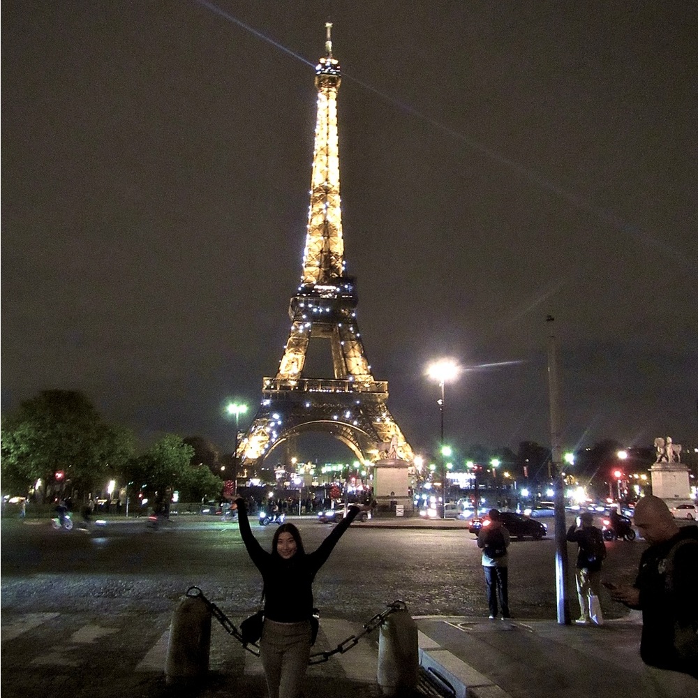 Meet your Posher, Genny